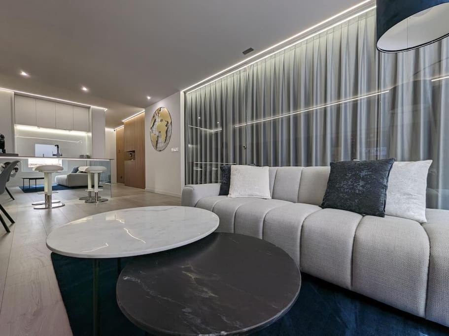 Murcia Luxury Plaza De Las Flores Apartment المظهر الخارجي الصورة